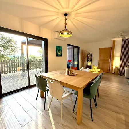 Nature Getaway With Pool, 5 People * Navacelles