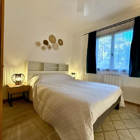 Σπίτι διακοπών Nature Getaway With Pool, 5 People